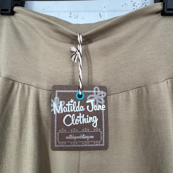 Matilda Jane Ruffle Bottom Pants XS Beige New With Tags Pull On Stretch - Picture 7 of 9